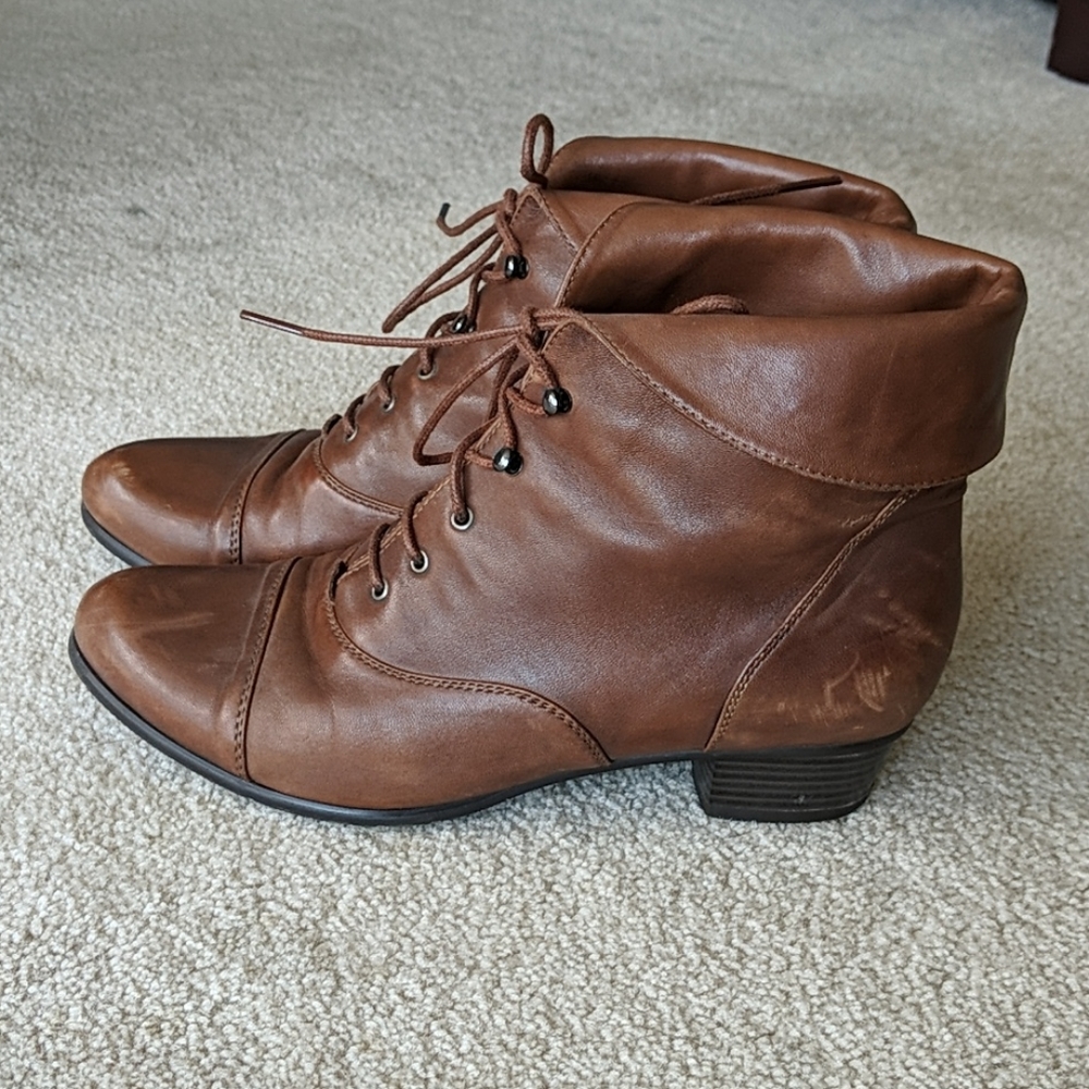 {Firm price} Spring Step Galil soft leather bootie